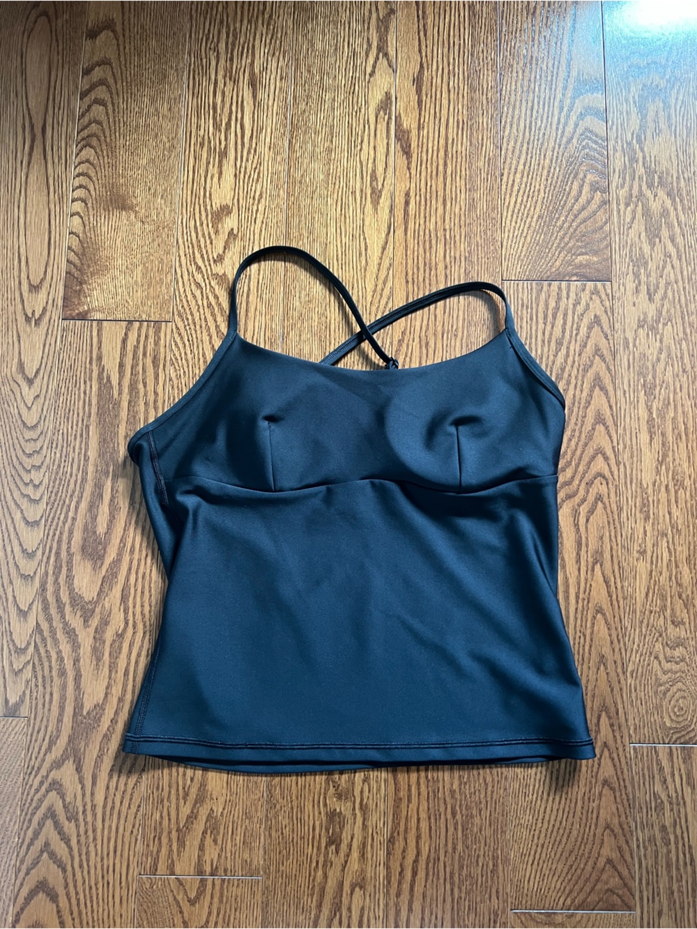 Aritzia Golden Black Workout Tank 🖤